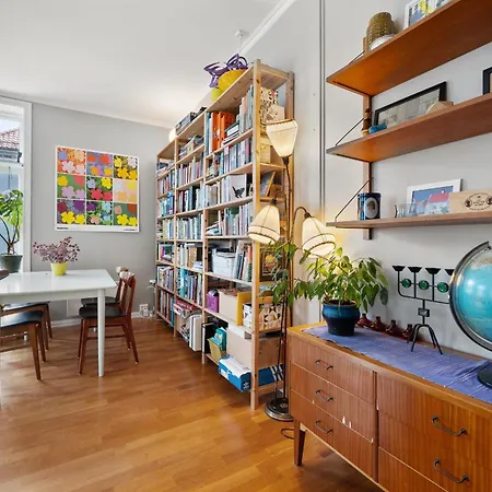 Centrally Located With Balcony 公寓 卑爾根